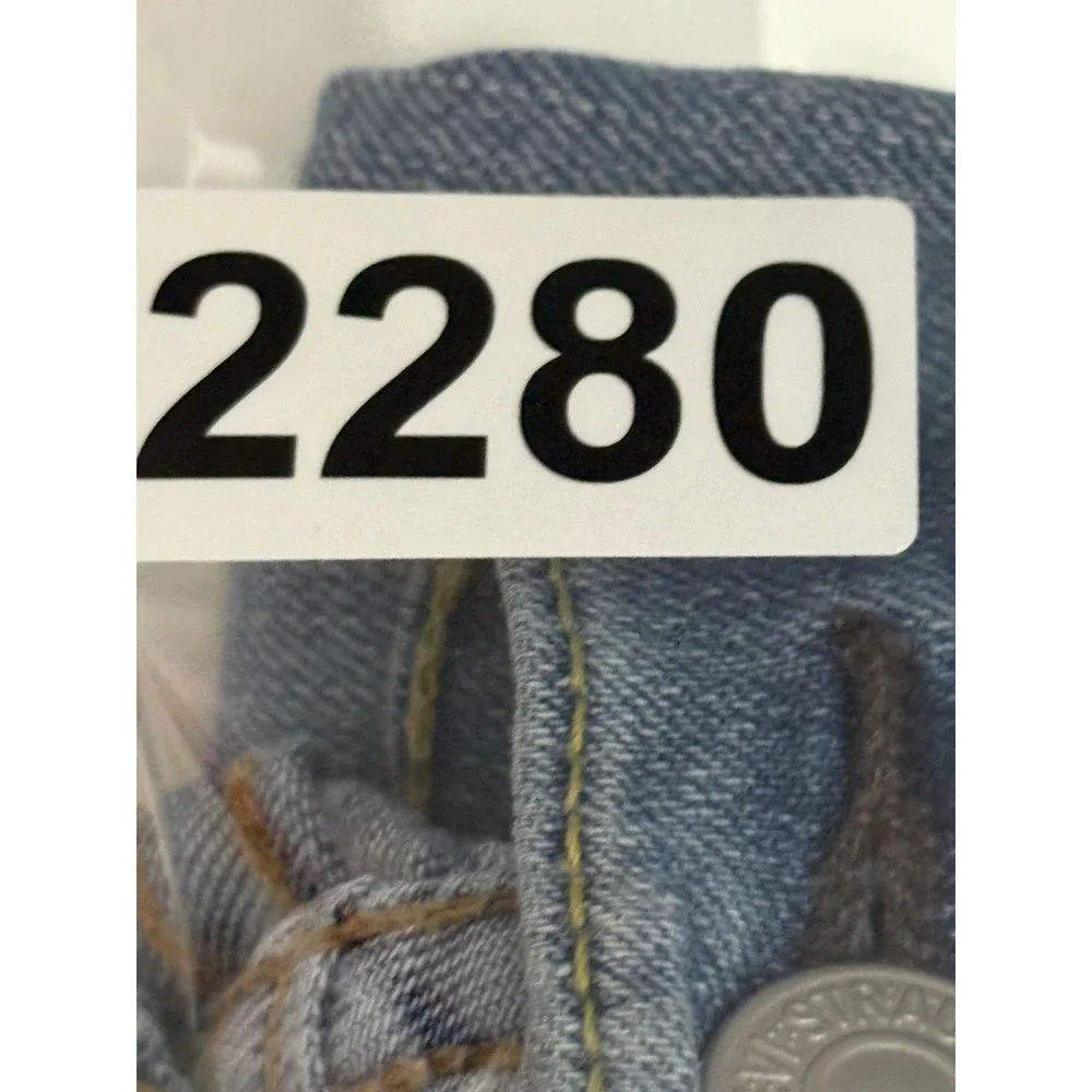 Levi's 541 Jeans Mens 38x30 Light Wash Blue Athletic Tapered Denim Casual